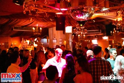 Hot Pants Meets Stilettos Party at MIXX Bangkok — photo 26