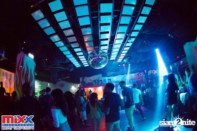 Hot Pants Meets Stilettos Party at MIXX Bangkok — photo 31
