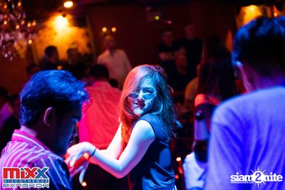Hot Pants Meets Stilettos Party at MIXX Bangkok — photo 34