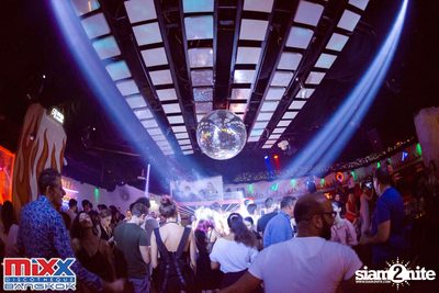 Hot Pants Meets Stilettos Party at MIXX Bangkok — photo 65