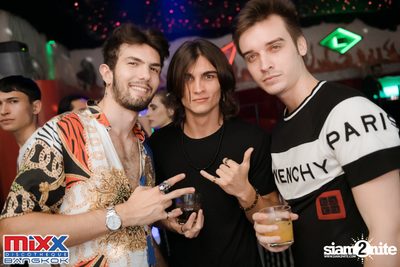 Hot Pants Meets Stilettos Party at MIXX Bangkok — photo 68