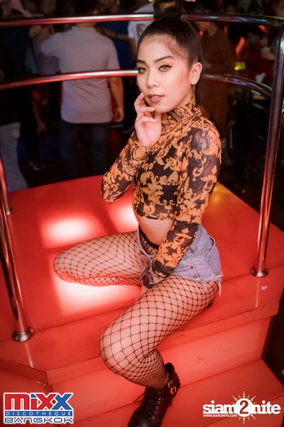Hot Pants Meets Stilettos Party at MIXX Bangkok — photo 80