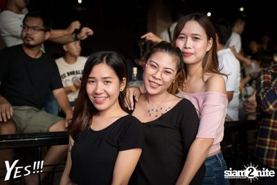 Borisat Ha Mai Jum Gut at YES Pattaya — photo 29
