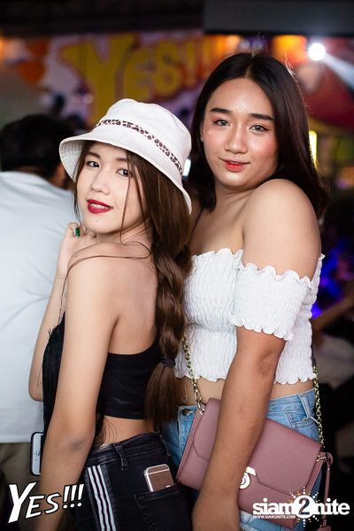 Borisat Ha Mai Jum Gut at YES Pattaya — photo 33