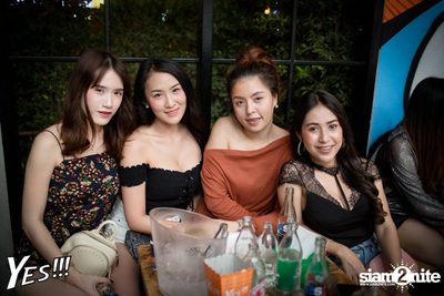 Borisat Ha Mai Jum Gut at YES Pattaya — photo 38