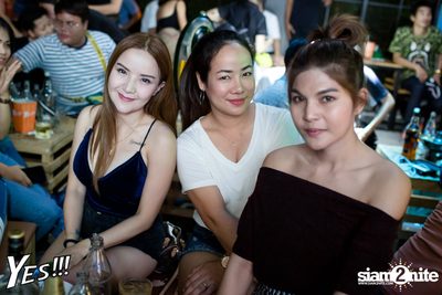 Borisat Ha Mai Jum Gut at YES Pattaya — photo 128