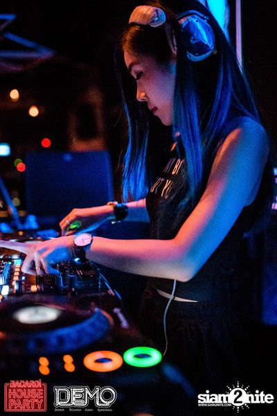 Bacardi House Party presents Curbi at DEMO — photo 36