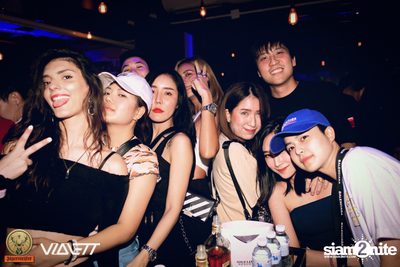 Wukong & Friends at VIOLETT — photo 141