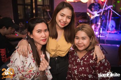 Mean at 20Something Bar — photo 1