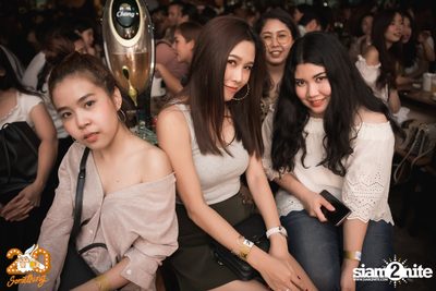 Mean at 20Something Bar — photo 14