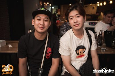 Mean at 20Something Bar — photo 23