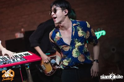 Mean at 20Something Bar — photo 32
