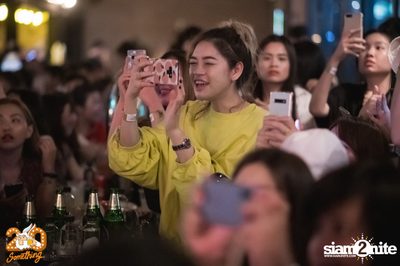 Mean at 20Something Bar — photo 34
