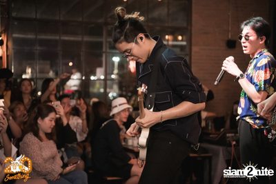 Mean at 20Something Bar — photo 49