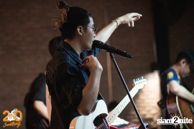 Mean at 20Something Bar — photo 63