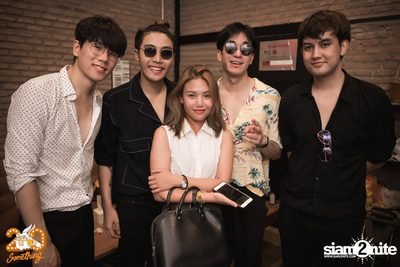Mean at 20Something Bar — photo 94