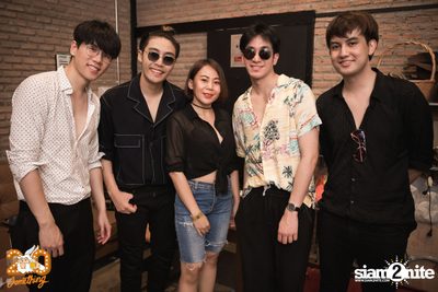 Mean at 20Something Bar — photo 101