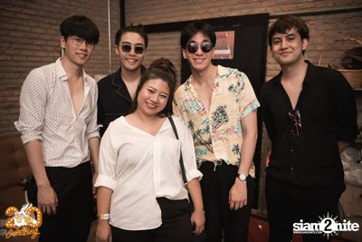 Mean at 20Something Bar — photo 103