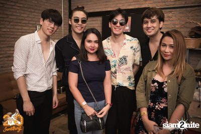 Mean at 20Something Bar — photo 117
