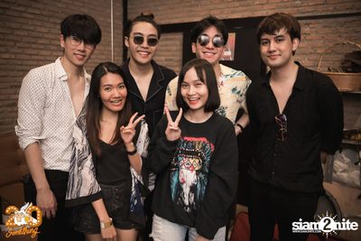 Mean at 20Something Bar — photo 120