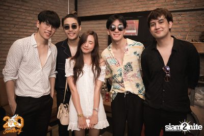 Mean at 20Something Bar — photo 129