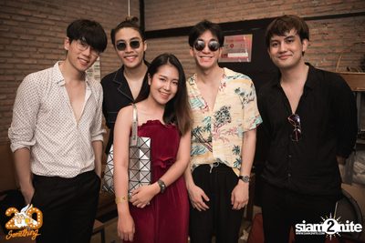 Mean at 20Something Bar — photo 136
