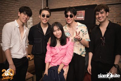Mean at 20Something Bar — photo 152