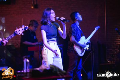 Klear at 20Something Bar — photo 22