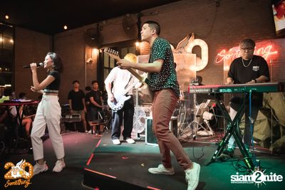 Klear at 20Something Bar — photo 31