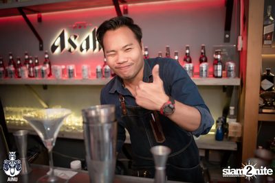 Friday Night at Ainu Bar — photo 5