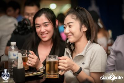 Friday Night at Ainu Bar — photo 29