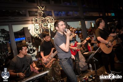 Friday Night at Ainu Bar — photo 33