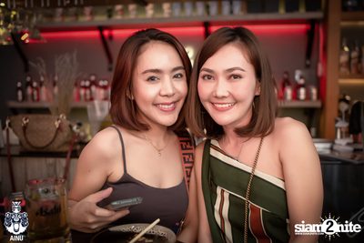 Friday Night at Ainu Bar — photo 35