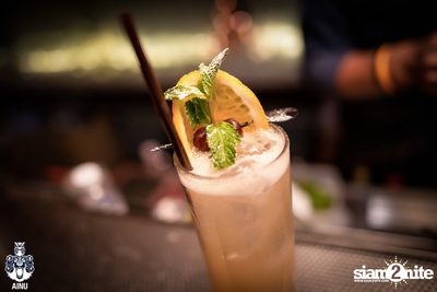 Friday Night at Ainu Bar — photo 53