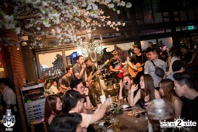 Friday Night at Ainu Bar — photo 59