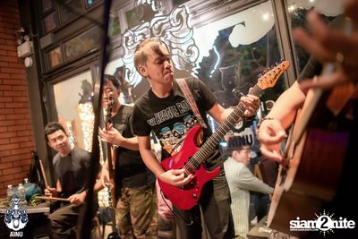 Friday Night at Ainu Bar — photo 61