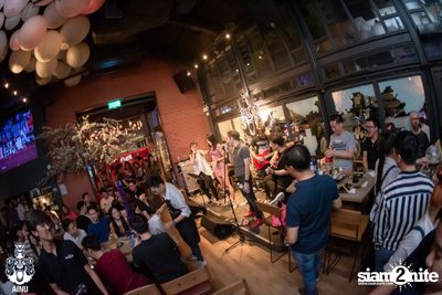 Friday Night at Ainu Bar — photo 74