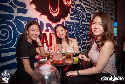 Friday Night at Ainu Bar — photo 81