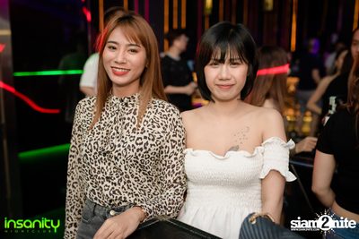 Japan Nights กับ DJ Rozavy ที่ Insanity Nightclub — photo 13