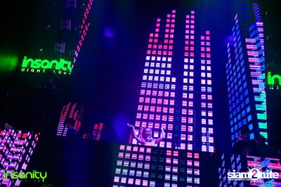 Japan Nights กับ DJ Rozavy ที่ Insanity Nightclub — photo 101