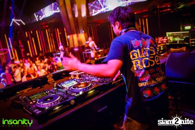 Official DJ Mag Event กับ Plastik Funk ที่ อินเซนิตี้ ไนท์คลับ — photo 12