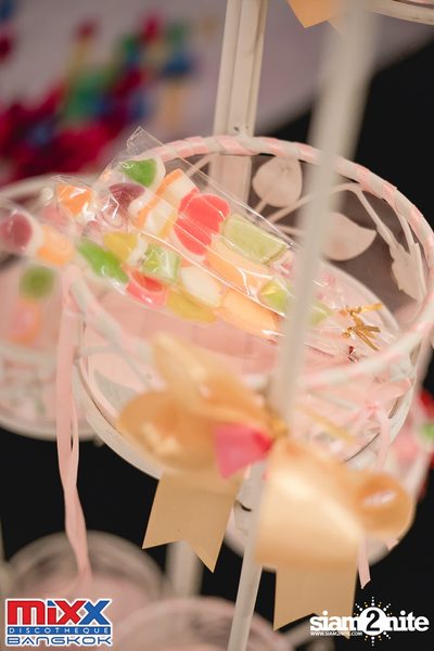 Sugar n Cream at MIXX Bangkok — photo 5
