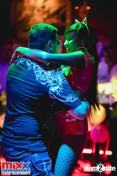 Sugar n Cream at MIXX Bangkok — photo 35