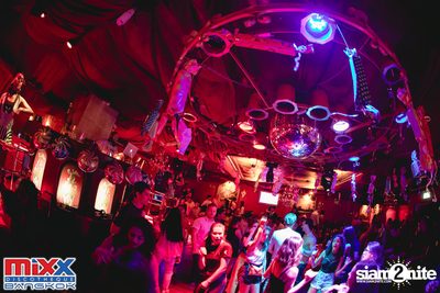 Sugar n Cream at MIXX Bangkok — photo 79