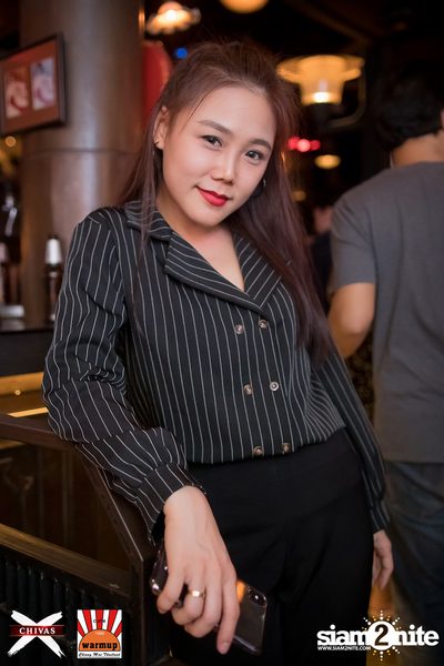 Slot Machine x Ink Waruntorn ที่ วอร์ม อัพ คาเฟ่ เชียงใหม่ — photo 38