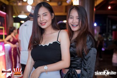 Slot Machine x Ink Waruntorn ที่ วอร์ม อัพ คาเฟ่ เชียงใหม่ — photo 41
