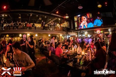 Slot Machine x Ink Waruntorn ที่ วอร์ม อัพ คาเฟ่ เชียงใหม่ — photo 67