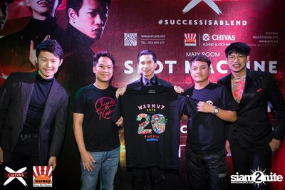 Slot Machine x Ink Waruntorn ที่ วอร์ม อัพ คาเฟ่ เชียงใหม่ — photo 106