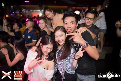 Slot Machine x Ink Waruntorn ที่ วอร์ม อัพ คาเฟ่ เชียงใหม่ — photo 157