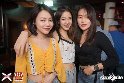 Slot Machine x Ink Waruntorn ที่ วอร์ม อัพ คาเฟ่ เชียงใหม่ — photo 167